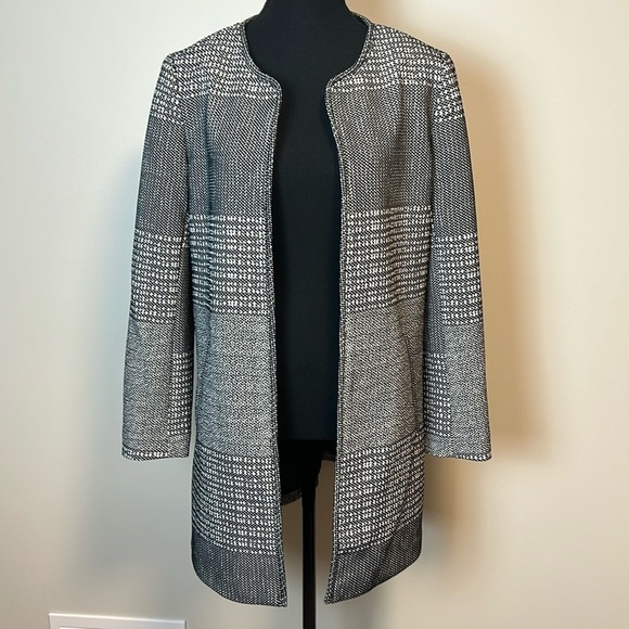 H&M Black & White Mixed Pattern Long Open Jacket Sz 10 - Picture 1 of 7